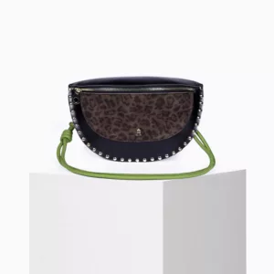 Bandolera eco-friendly cuero smile clou noir leo, accesorios sostenibles en Pamplona