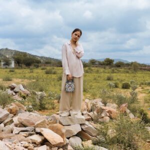 Bolso Tronc & Co de madera – vista trasera – diseño minimalista y elegante